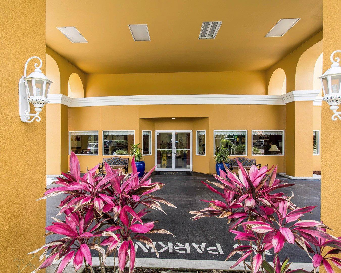 Quality Inn Sarasota I-75 Vamo Buitenkant foto