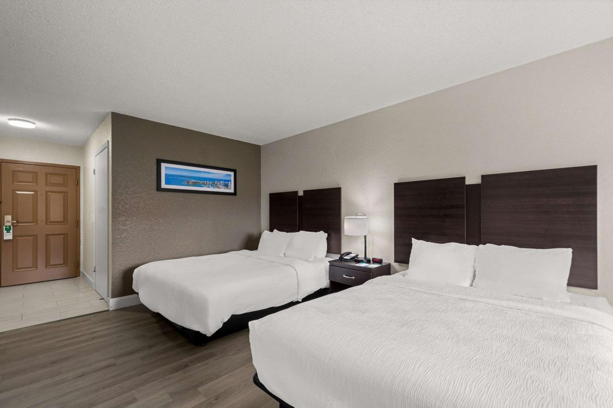 Quality Inn Sarasota I-75 Vamo Buitenkant foto